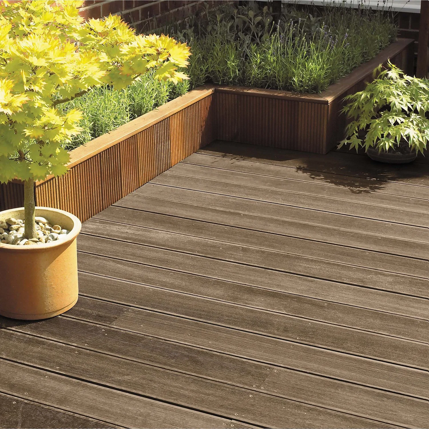 Ronseal Ultimate Protection Decking Oil Teak - 2.5L 3 Ronseal Ultimate Protection Decking Oil Teak - 2.5L - Image 2