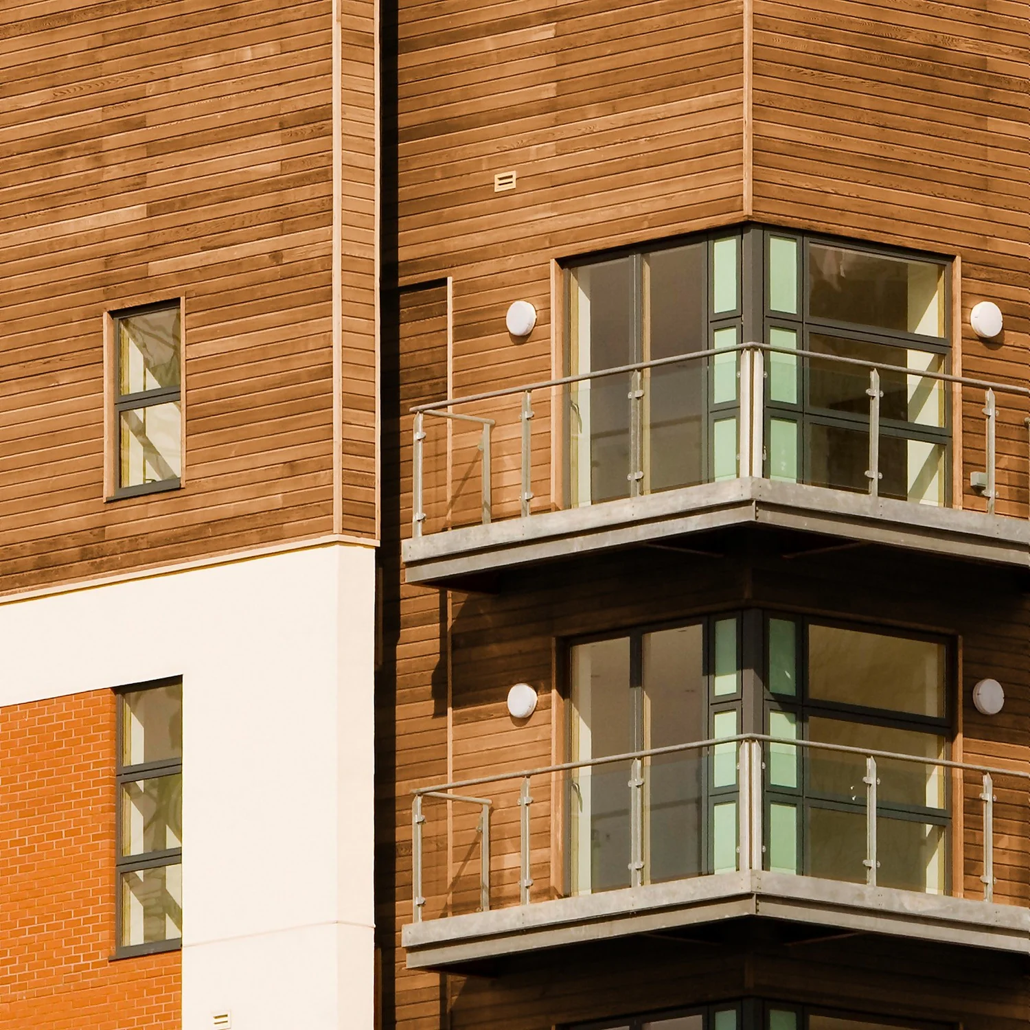 Sadolin Classic All Purpose Woodstain Natural - 2.5L 12 Sadolin Classic All Purpose Woodstain Natural - 2.5L - Image 10