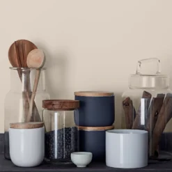 Crown Breatheasy Kitchen - Afternoon Tea - Matt Paint - 40ml -Home Improvement 12814055 3394857364522536