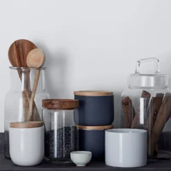 Crown Breatheasy Kitchen Matt Emulsion Paint Splash Of Pepper - Tester 40ml -Home Improvement 12814068 5914857364989843