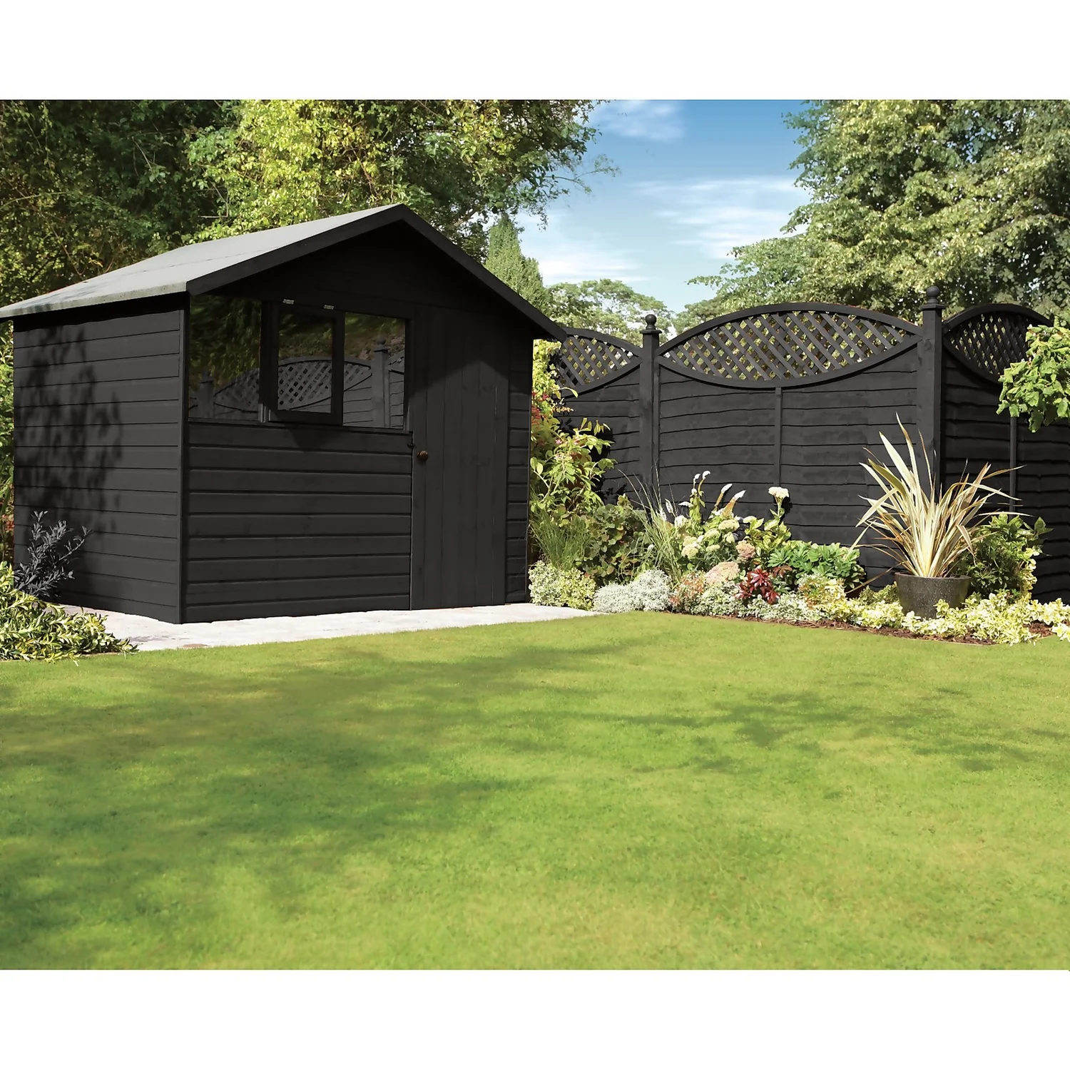 Ronseal Fence Life Plus Paint Tudor Black Oak - 5L 4 Ronseal Fence Life Plus Paint Tudor Black Oak - 5L - Image 2