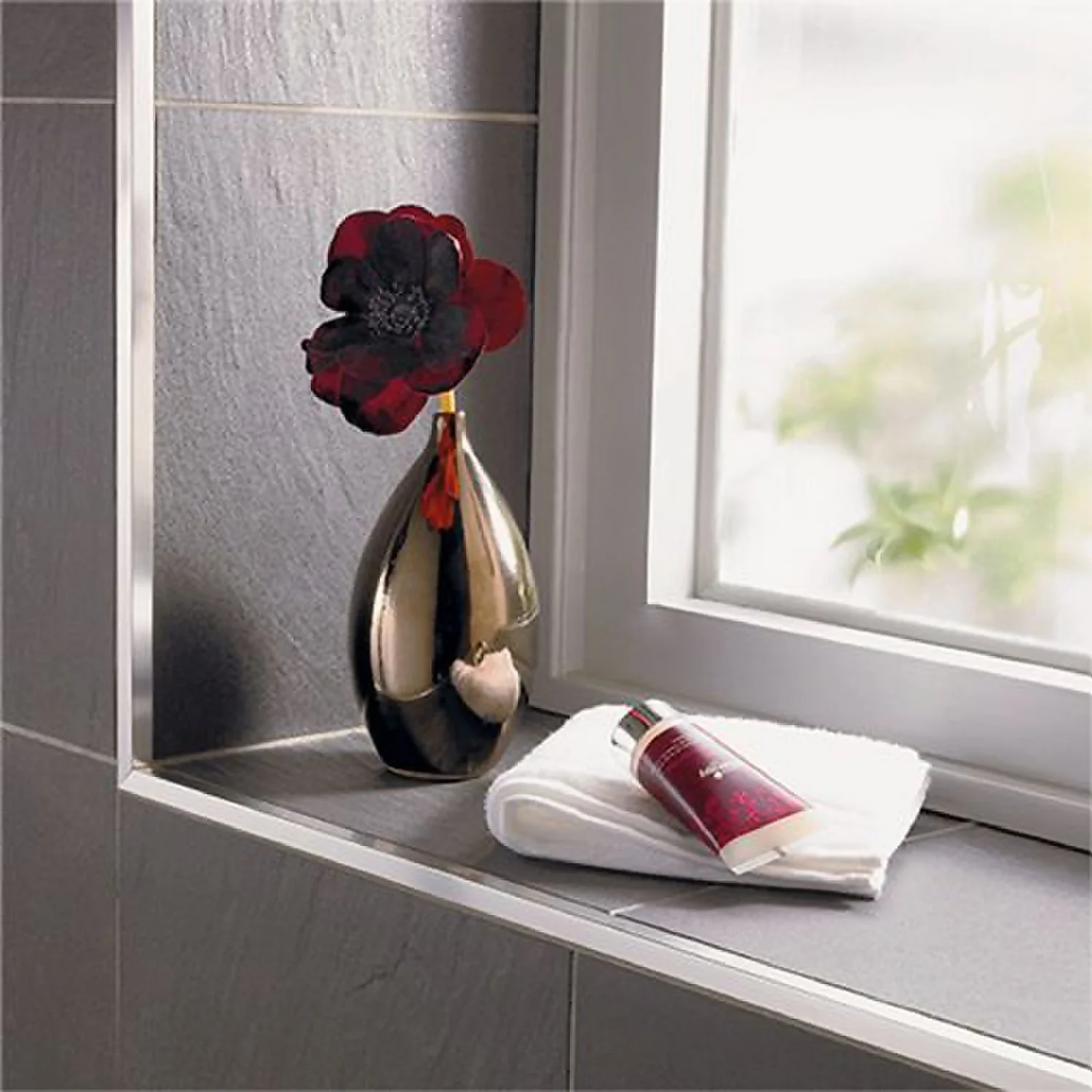 Homelux 8mm Straight Edge Tile Trim - Silver Effect - 1.83m 4 Homelux 8mm Straight Edge Tile Trim - Silver Effect - 1.83m - Image 2