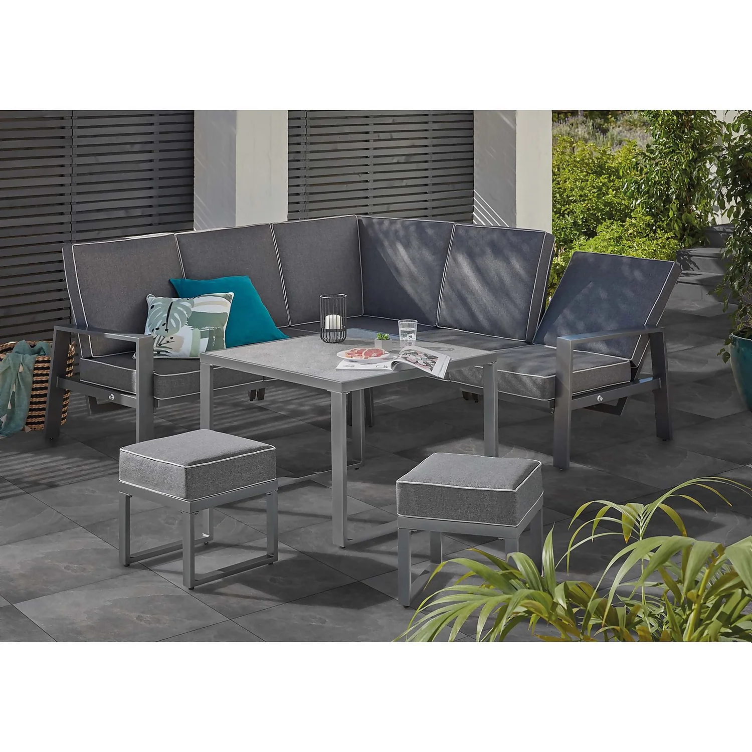 House Of Mosaics Slate Black Matt Stone Effect Porcelain Outdoor Tiles 60 X 60cm - Pack Of 2 3 House Of Mosaics Slate Black Matt Stone Effect Porcelain Outdoor Tiles 60 X 60cm - Pack Of 2