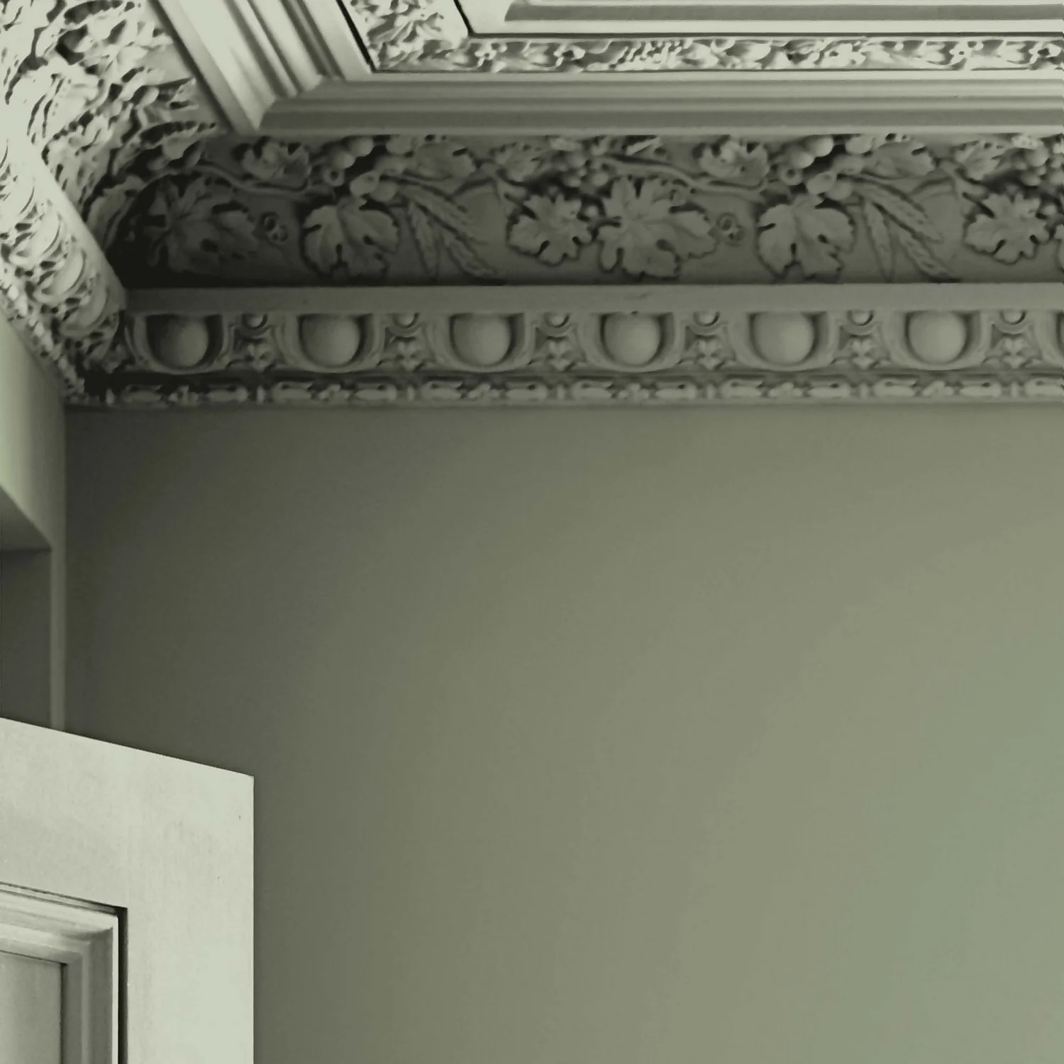 Laura Ashley Eggshell Paint Hedgerow - 750ml 5 Laura Ashley Eggshell Paint Hedgerow - 750ml - Image 3