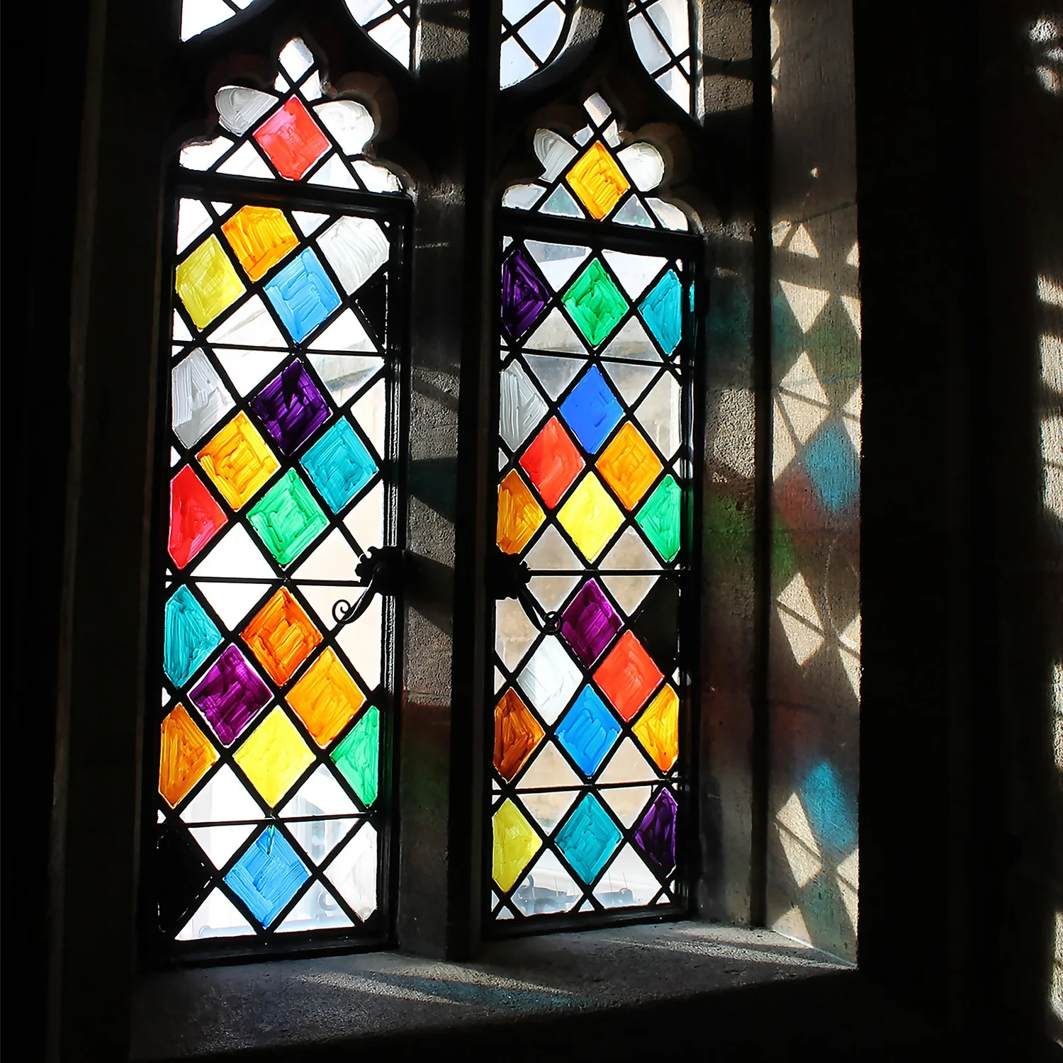 Thorndown Squirrel Blue Peelable Glass Paint 150ml 4 Thorndown Squirrel Blue Peelable Glass Paint 150ml - Image 2